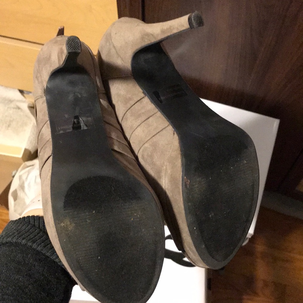 Report booties - Picture 3 of 3